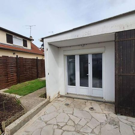 Maison Roisseenne Entre Paris Et Disneyland Roissy-en-Brie Exteriör bild